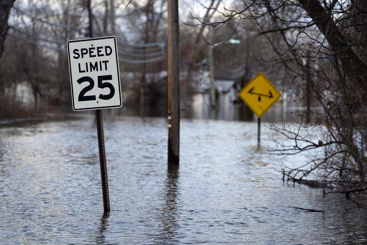 Flooding from the nearby Pompton River in Wayne (Passaic County) on December 19th, 2023. Photo by Julian Leshay/NJ Advance Media. Flooding from the nearby Pompton River in Wayne (Passaic County) on December 19th, 2023. Photo by Julian Leshay/NJ Advance Media.