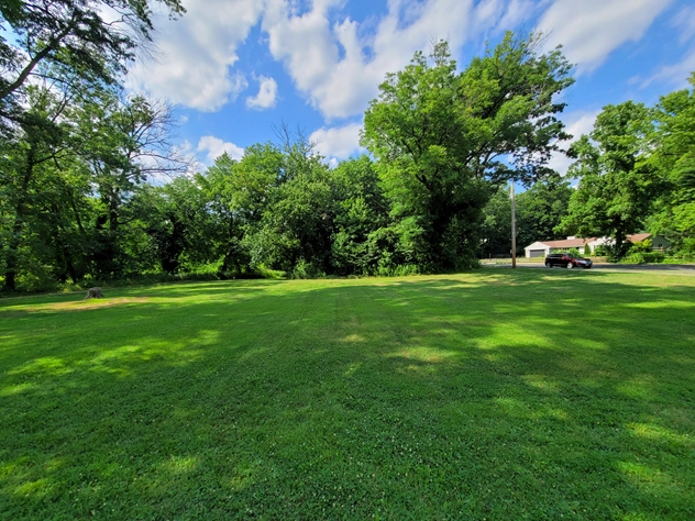 View facing north.