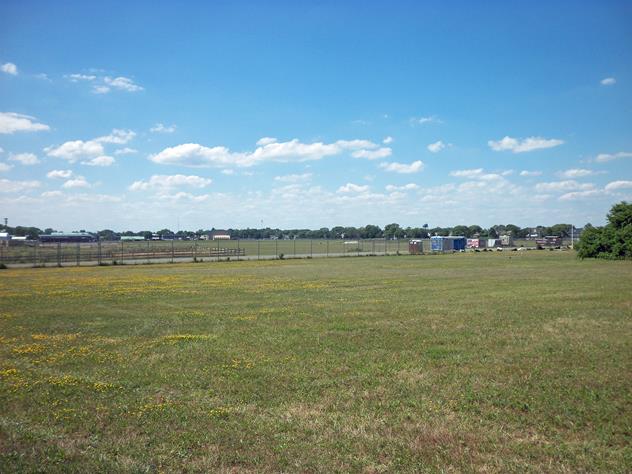 View facing northwest.
