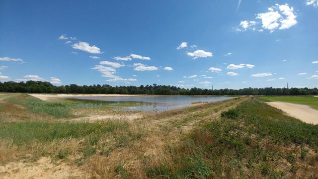 View facing south.