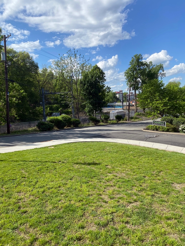 View facing north.